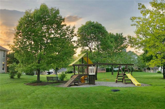 441 Maple Springs Drive, Dayton, OH 45458