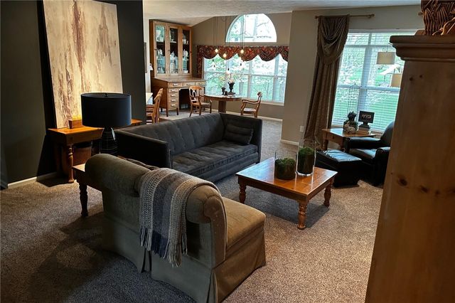 441 Maple Springs Drive, Dayton, OH 45458