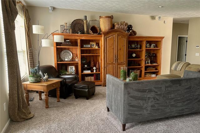 441 Maple Springs Drive, Dayton, OH 45458