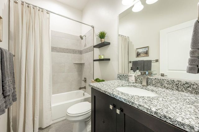 2961 E BEARTRAP CANYON DR, Washington, UT 84780