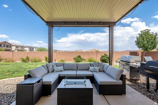 2961 E BEARTRAP CANYON DR, Washington, UT 84780