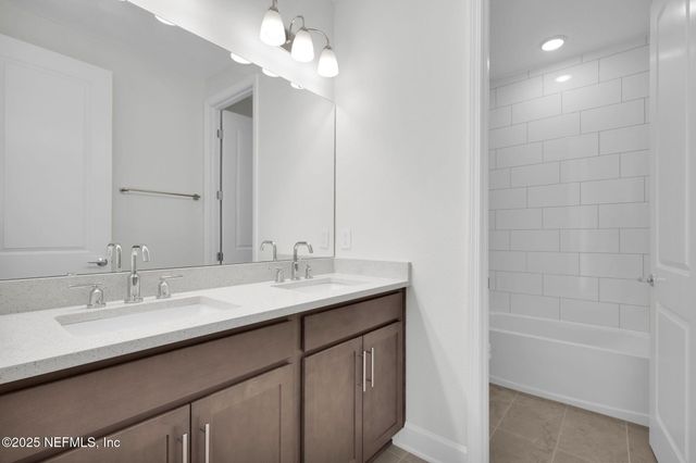 375 SEAMARK Drive, Ponte Vedra, FL 32081