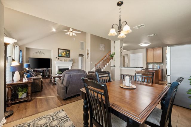 2739 Ferdinand, Grand Prairie, TX 75054