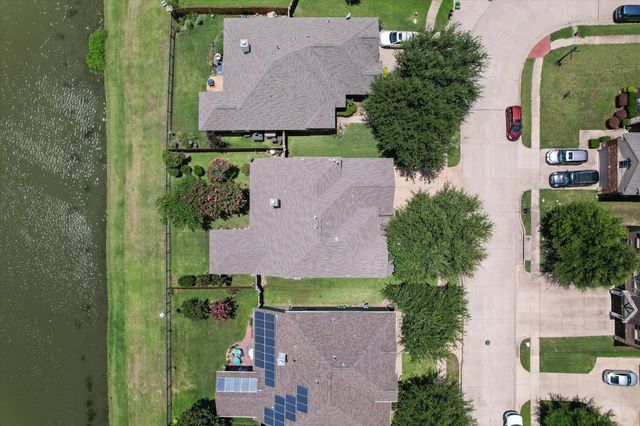 2739 Ferdinand, Grand Prairie, TX 75054