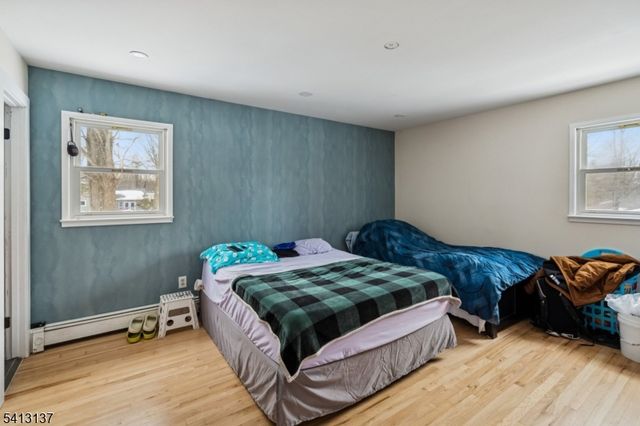 5 Summit Ave, Mount Olive Twp., NJ 07828