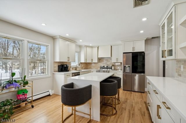 5 Summit Ave, Mount Olive Twp., NJ 07828