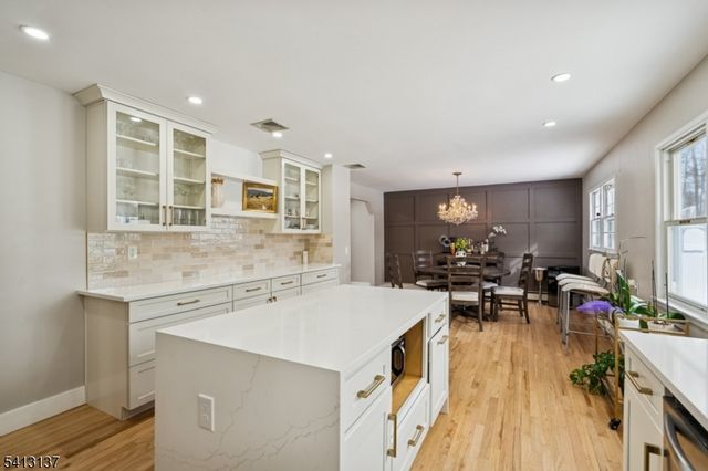 5 Summit Ave, Mount Olive Twp., NJ 07828