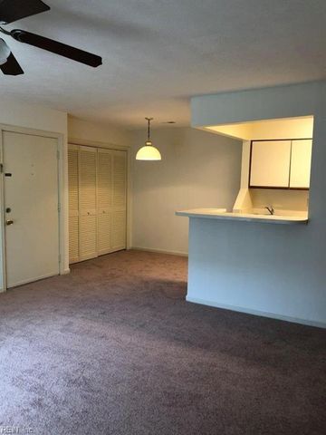 15 Davenport CT, Hampton, VA 23666