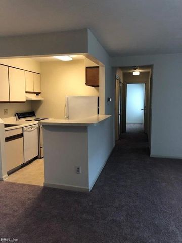 15 Davenport CT, Hampton, VA 23666