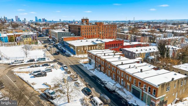 2211 W PRATT ST, Baltimore, MD 21223