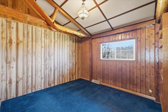 1955 state road 83, Hartford, WI 53027