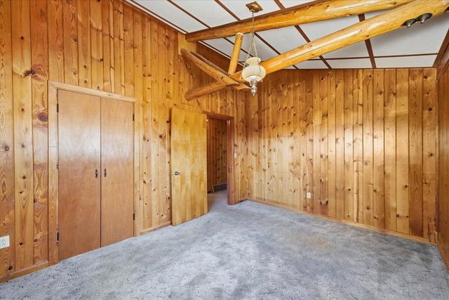 1955 state road 83, Hartford, WI 53027