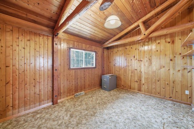 1955 state road 83, Hartford, WI 53027