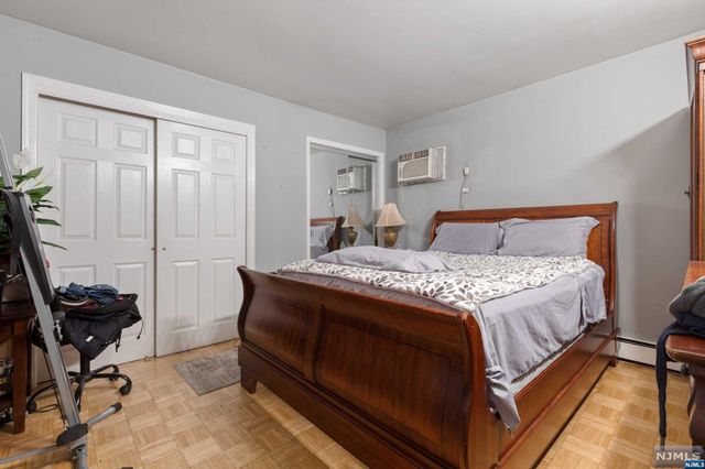 1012 New York Avenue, Union City, NJ 07087