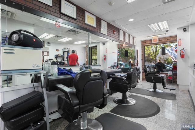 1012 New York Avenue, Union City, NJ 07087