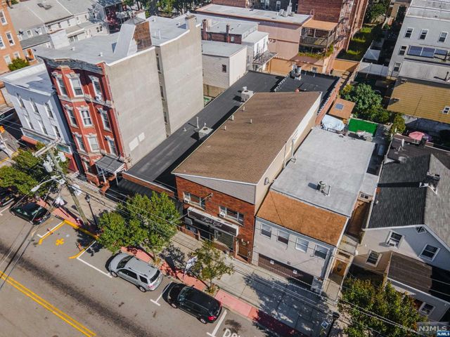 1012 New York Avenue, Union City, NJ 07087