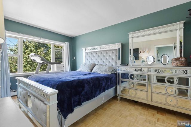 1012 New York Avenue, Union City, NJ 07087