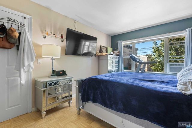 1012 New York Avenue, Union City, NJ 07087