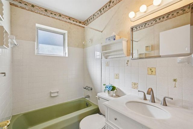 465 BRIARWOOD LN, Spring Hill, FL 34606