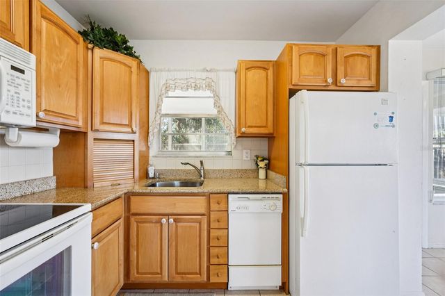 465 BRIARWOOD LN, Spring Hill, FL 34606