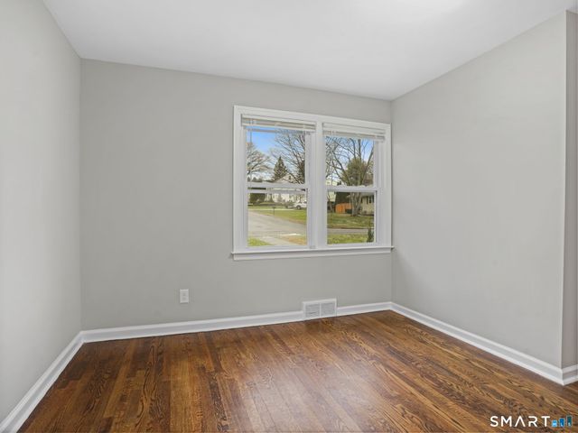 36 Craig Lane, Trumbull, CT 06611