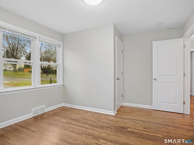 36 Craig Lane, Trumbull, CT 06611