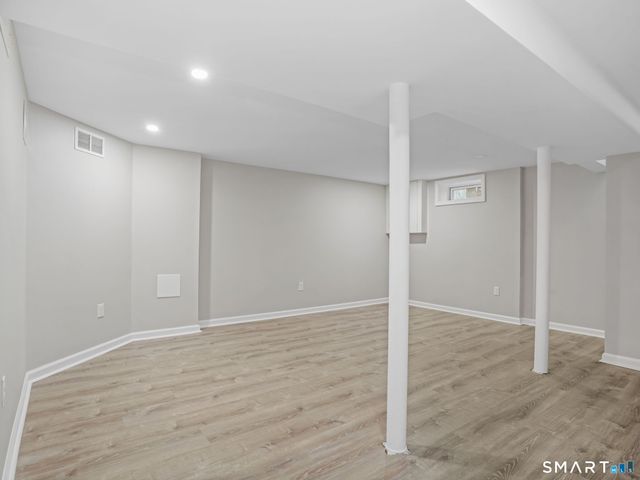 36 Craig Lane, Trumbull, CT 06611