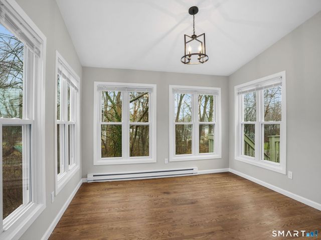 36 Craig Lane, Trumbull, CT 06611