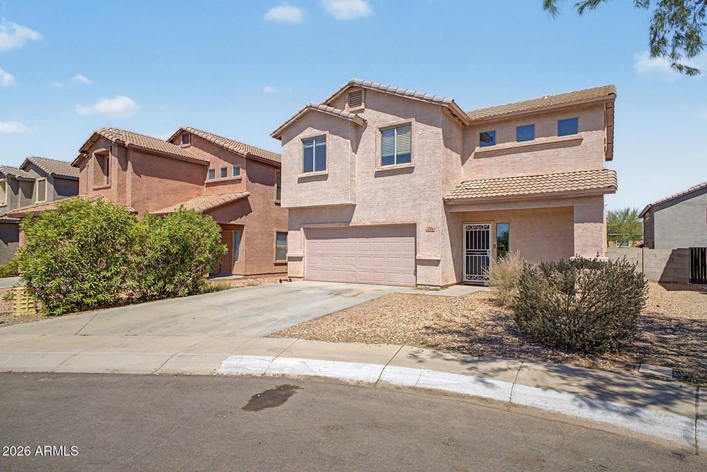 634 E DEKALB Lane, Phoenix, AZ 85040 — photo 3