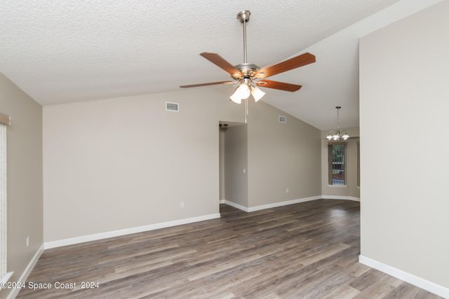 2059 Allegheny Circle, Melbourne, FL 32935