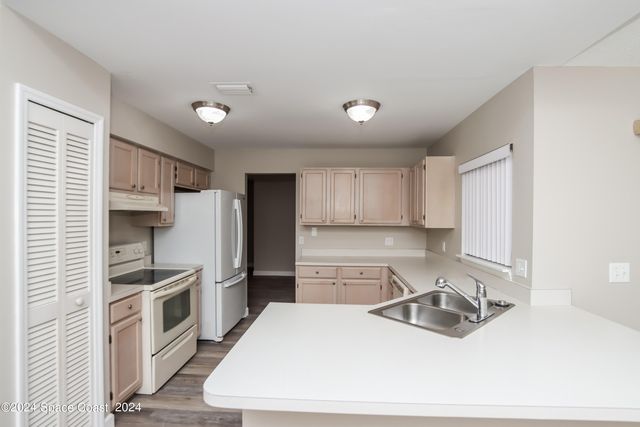 2059 Allegheny Circle, Melbourne, FL 32935