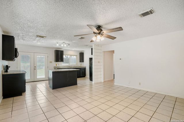 5942 Hidden Glade, San Antonio, TX 78250
