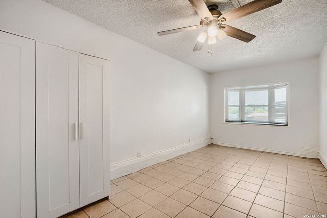 5942 Hidden Glade, San Antonio, TX 78250