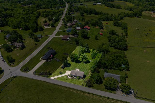 104 Crutcher Pike, Richmond, KY 40475