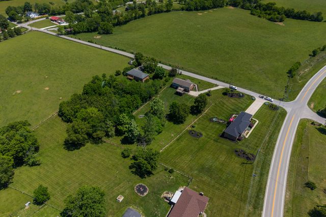 104 Crutcher Pike, Richmond, KY 40475