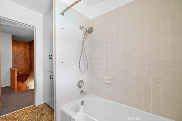 948 W Buffington, Upland, CA 91784