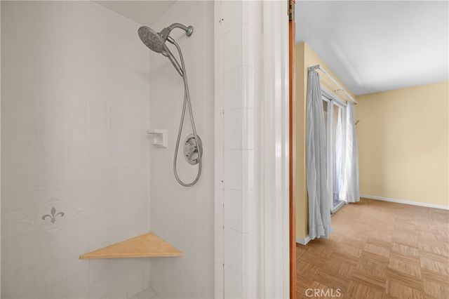 948 W Buffington, Upland, CA 91784