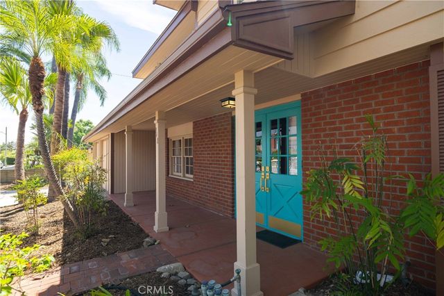 948 W Buffington, Upland, CA 91784