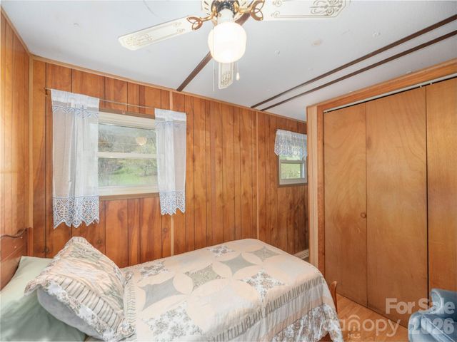 17 Mustang Lane, Waynesville, NC 28786