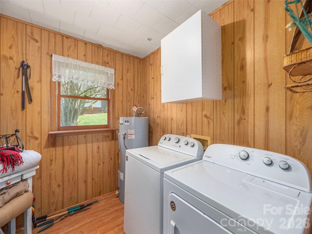 17 Mustang Lane, Waynesville, NC 28786