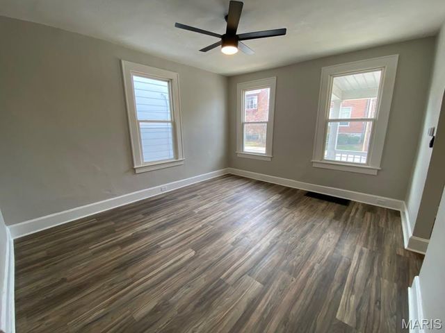 615 Central Avenue, Alton, IL 62002