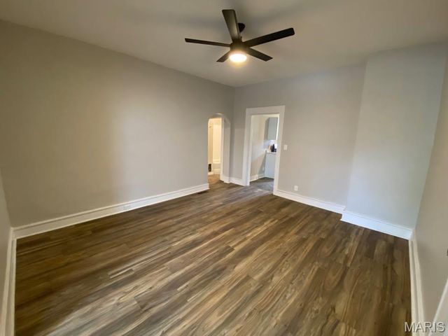 615 Central Avenue, Alton, IL 62002