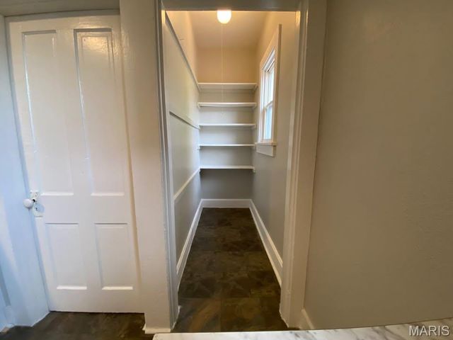 615 Central Avenue, Alton, IL 62002