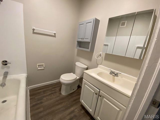 615 Central Avenue, Alton, IL 62002