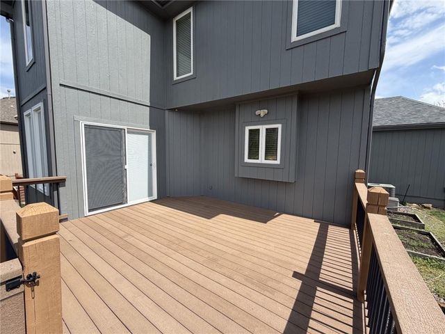 7822 Hull Avenue, Kansas City, MO 64151