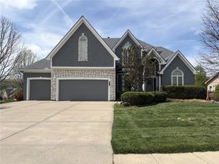 7822 Hull Avenue, Kansas City, MO 64151