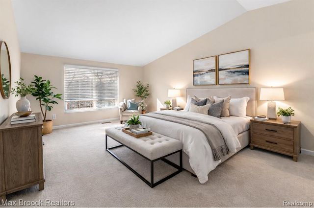 954 Sandalwood Drive, Troy, MI 48085