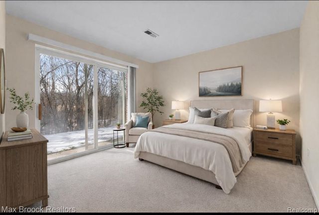 954 Sandalwood Drive, Troy, MI 48085