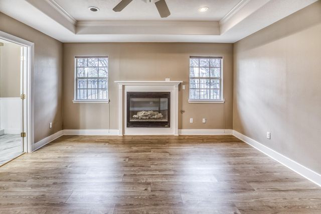 114 Park Place, La Grange, TX 78945