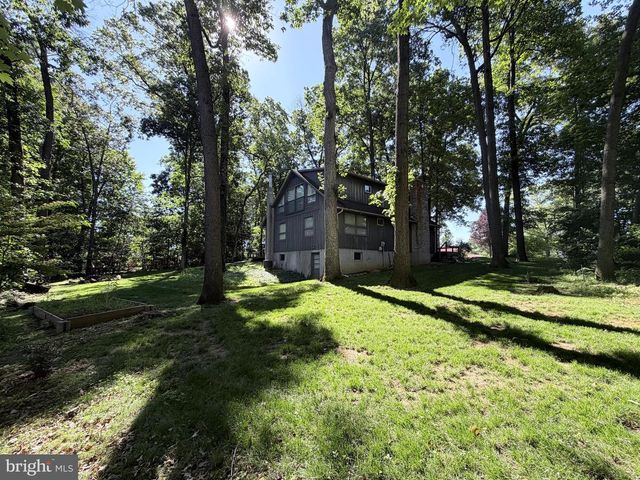 6067 GREENBRIAR COURT, Fayetteville, PA 17222
